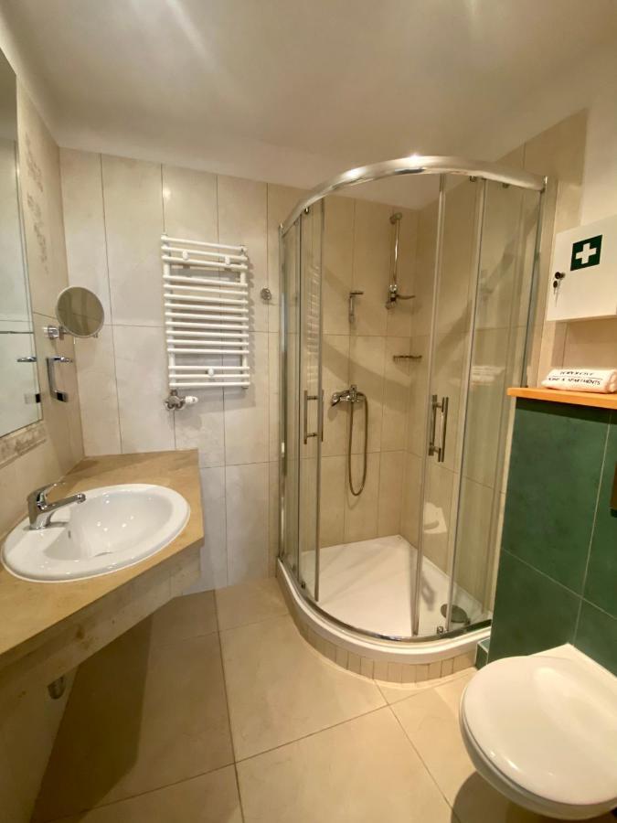 Old Town Gertrudy Apartment - Topolove Rooms & Apartments Krakow Luaran gambar